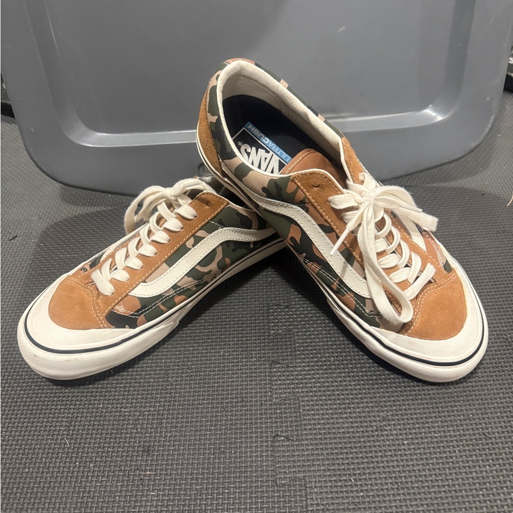 Vans sneakers